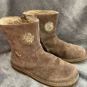 Mini Boden Girls med brown color  with gold sparkle suede Kids Boots size 4 /35